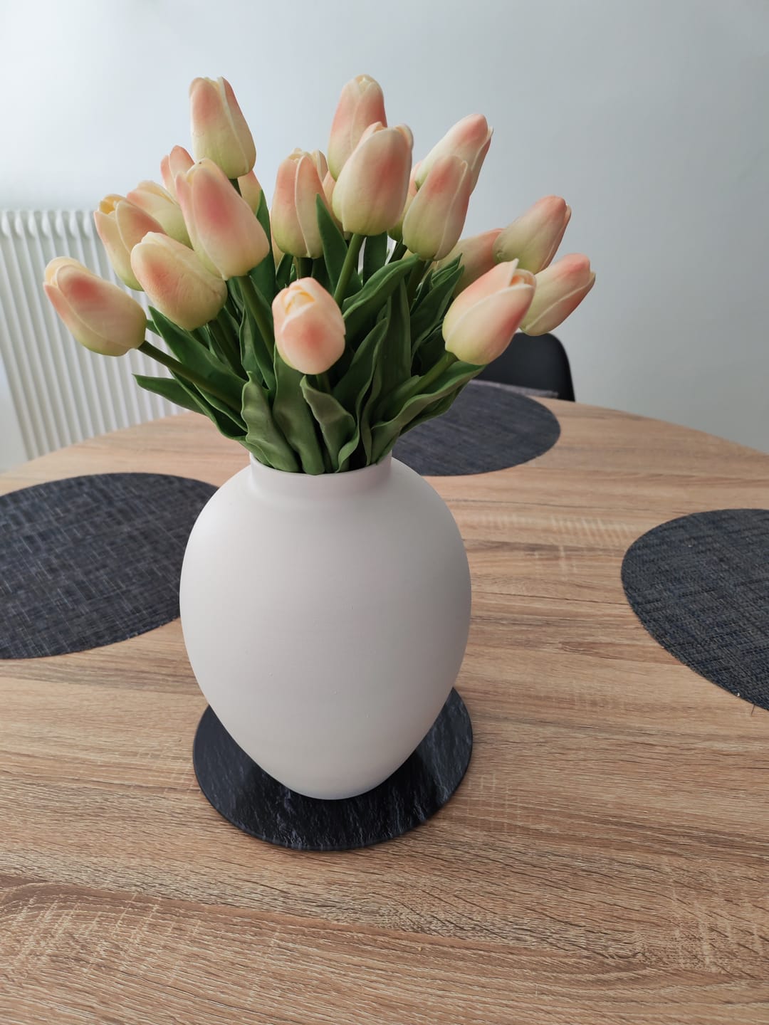 Customer photo review of Aura vase - Blanc mat