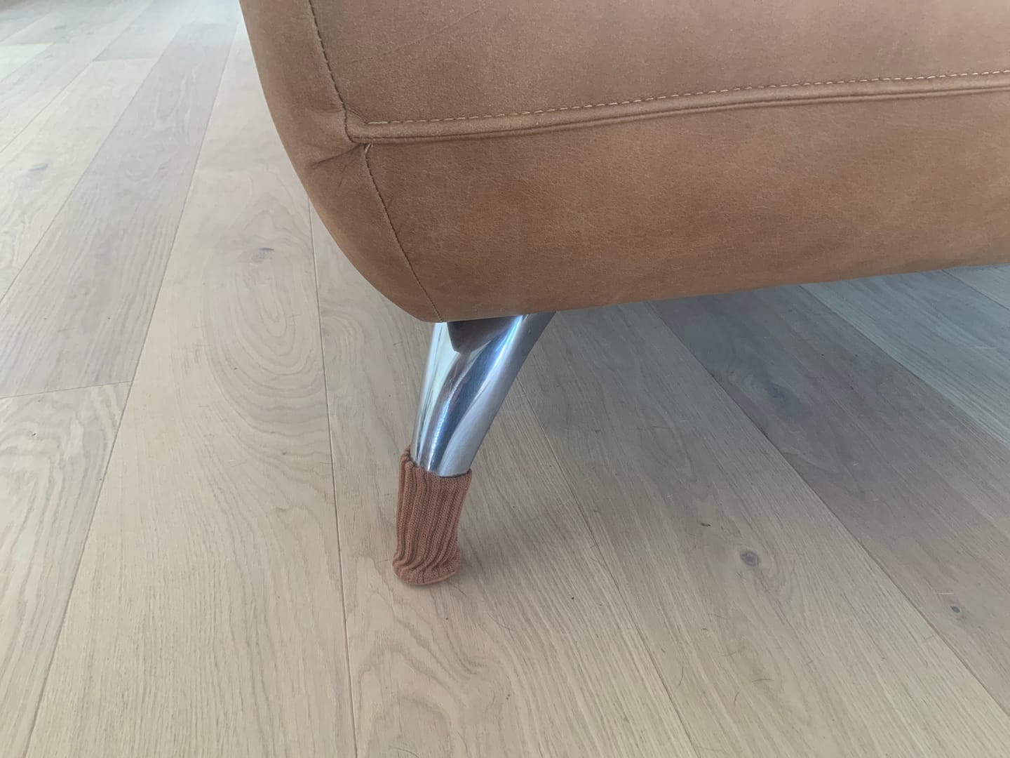 Customer photo review of Stuhlsocken Hellbraun 4er Set