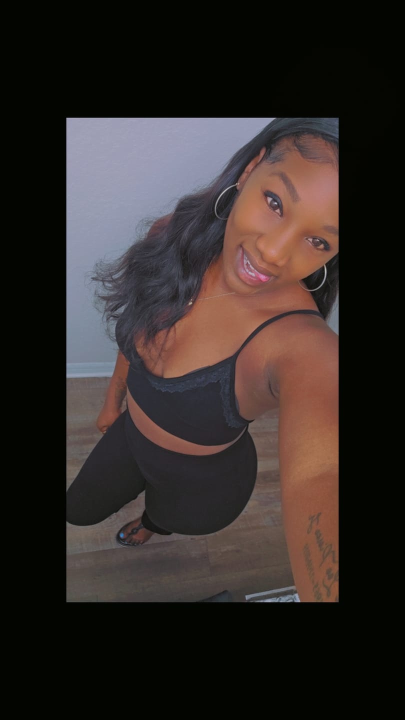 Customer photo review of Porto Tank & Flare Pants SET