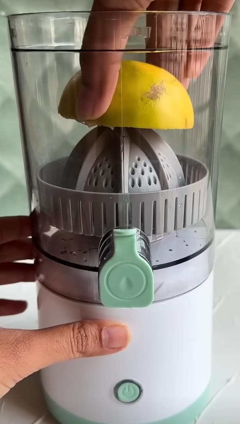 Customer photo review of Electric Wireless Portable Juicer