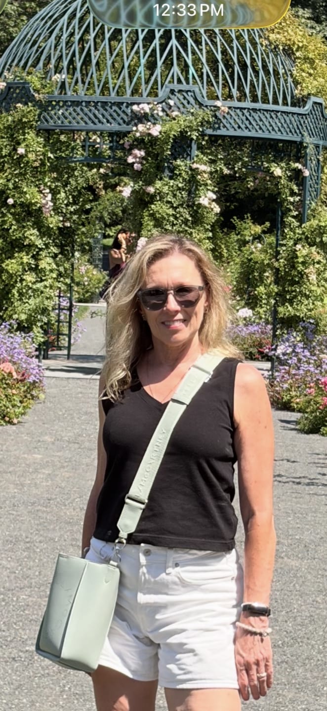 Customer photo review of Vevival