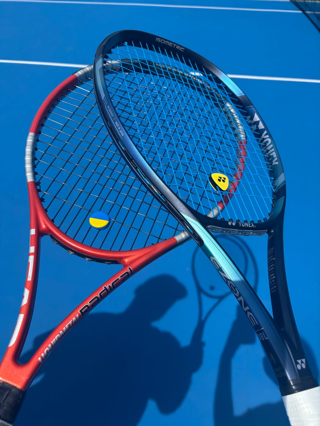 Customer photo review of Yonex EZONE 98L (7th generation) 285G Unstrung Tennis Racket [Sky Blue]