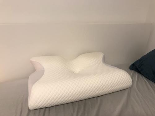 Customer photo review of EasySleep Ergonomic Pillow (Size: 37cm/14.5in | 62cm/24.4in)