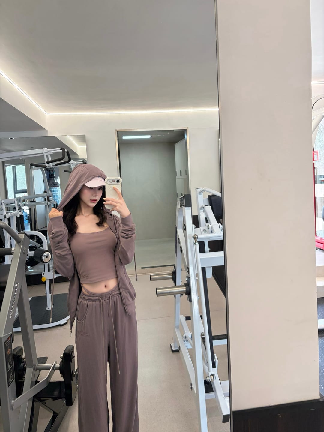Customer photo review of WARDEN EDGE Minimal Zip Hoodie & Camisole & Wide Leg Pants Three Piece Set