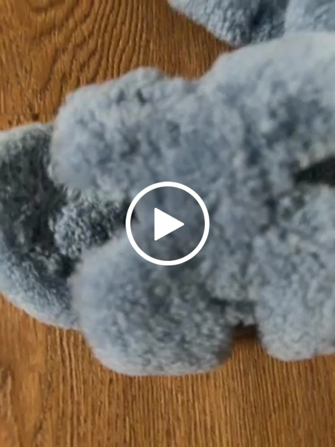 Customer video review of HM Oran Sandal Light Blue Wool 952322