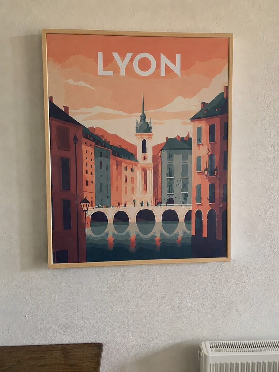 Customer photo review of Affiche Vintage Lyon