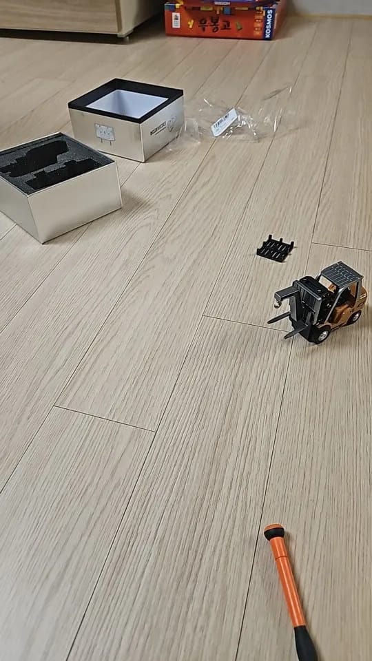 Customer photo review of NanoFleet Pro™ | 1:64 Die-Cast Engineering Desk Rig