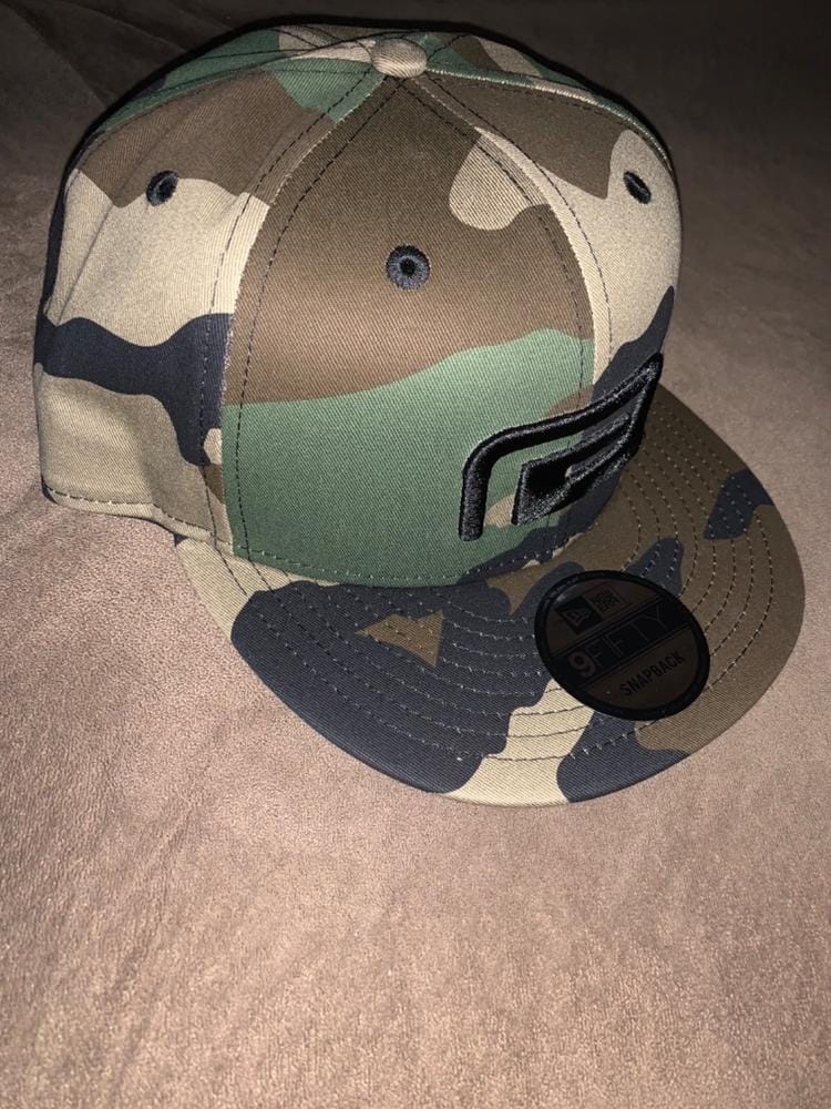 Customer photo review of RVDDW Flexfit 360 Mesh Cap