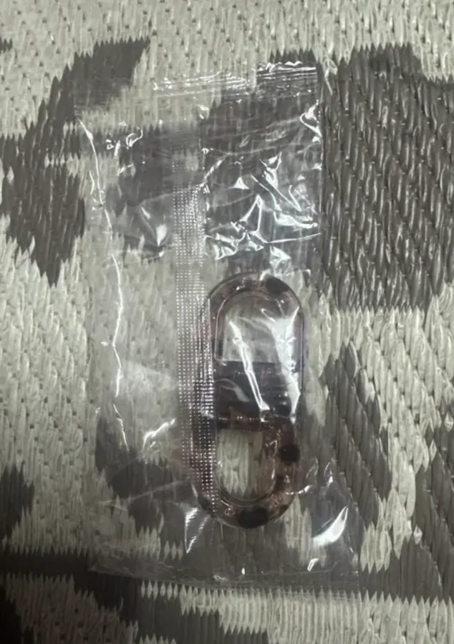 Customer photo review of Magnetic Hair Claw Clip