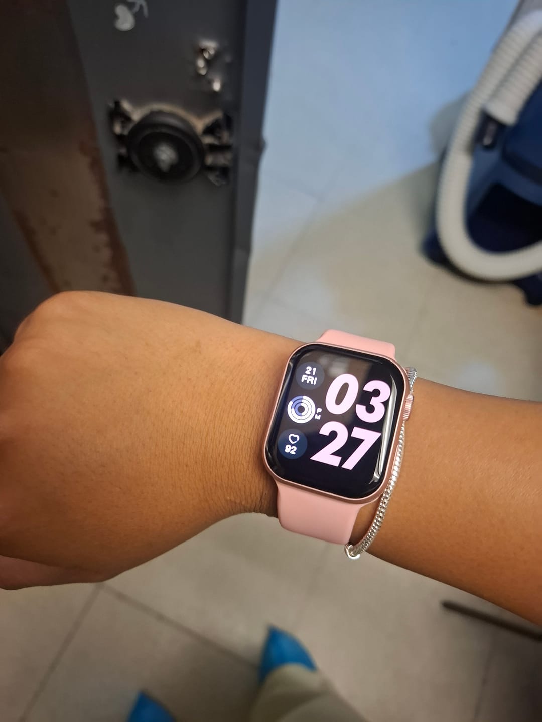 Customer photo review of Combo STF Smartwatch Reloj Kronos Element + Smartwatch Reloj Kronos Element mini