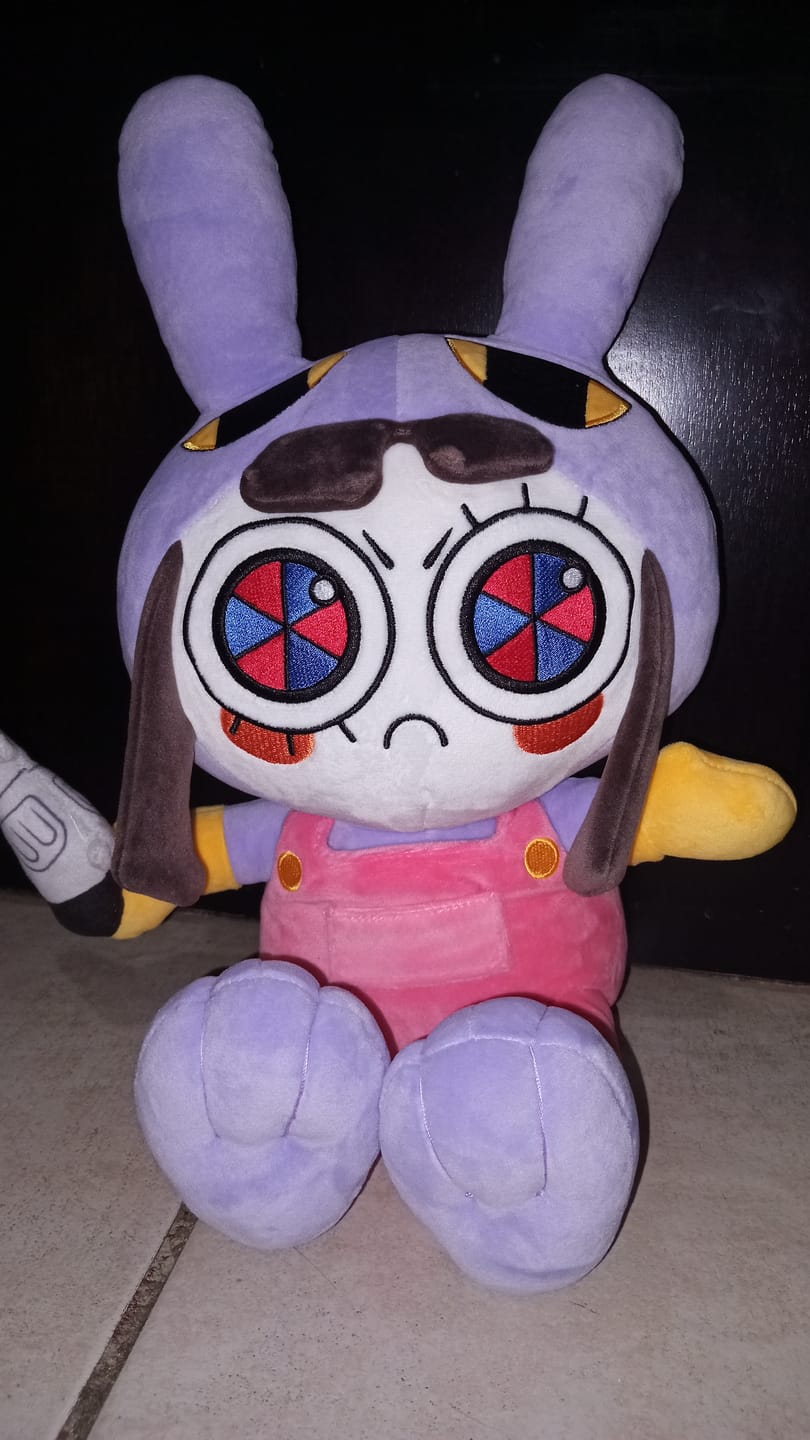 Customer photo review of Jax-Suit Pomni Plush