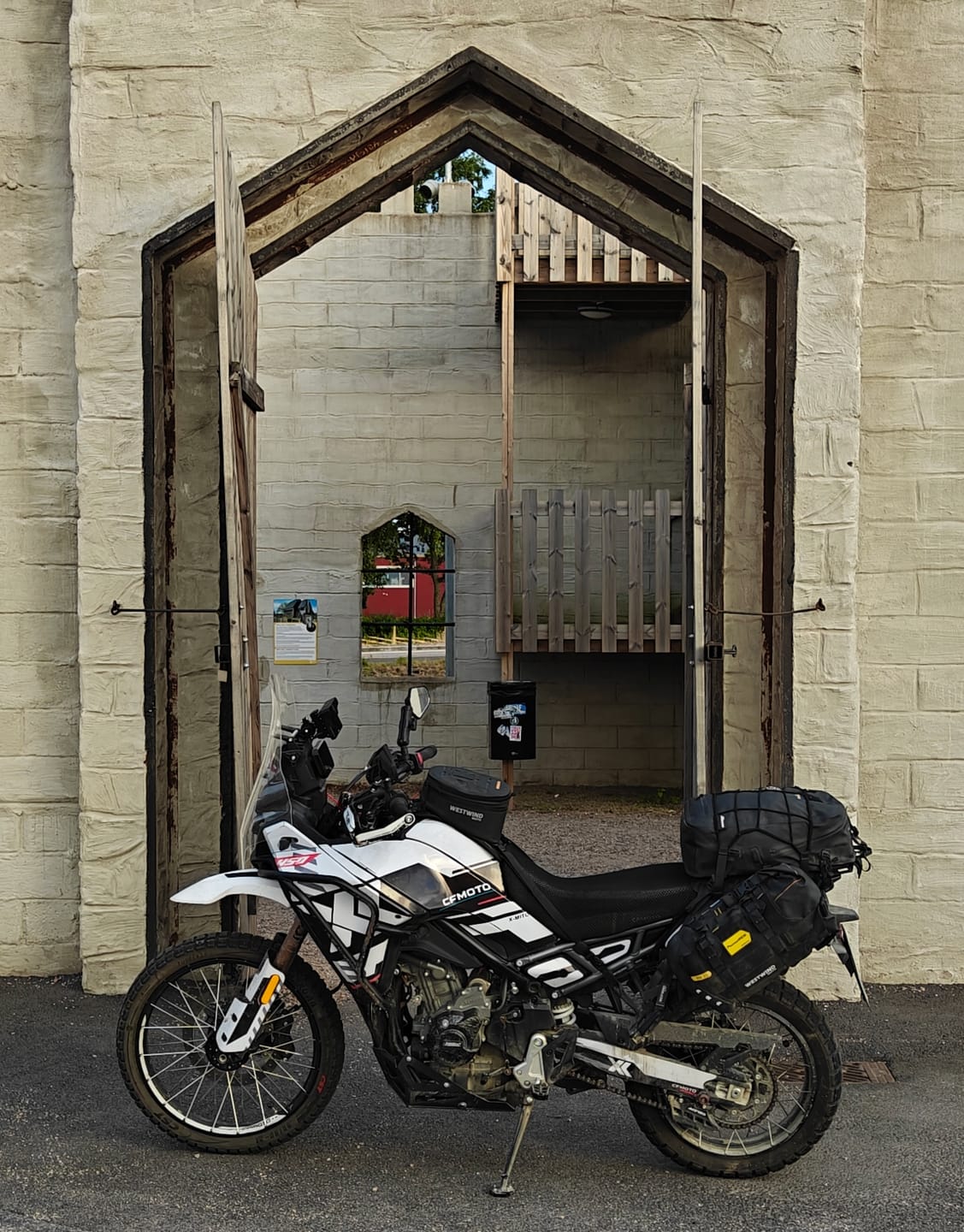Customer photo review of Hussar Tank Bag