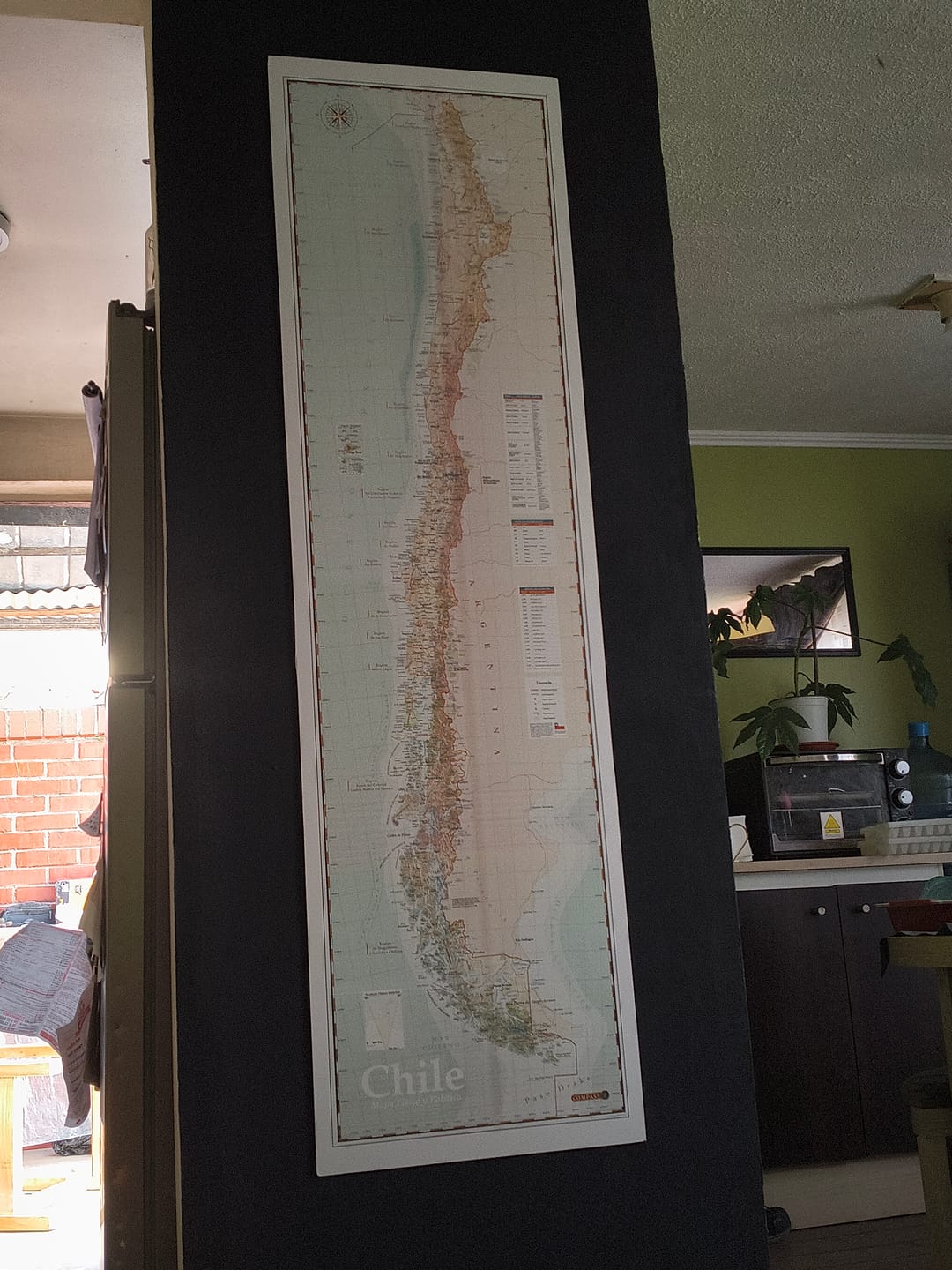 Customer photo review of Mapa Físico de Chile actualizado 2025