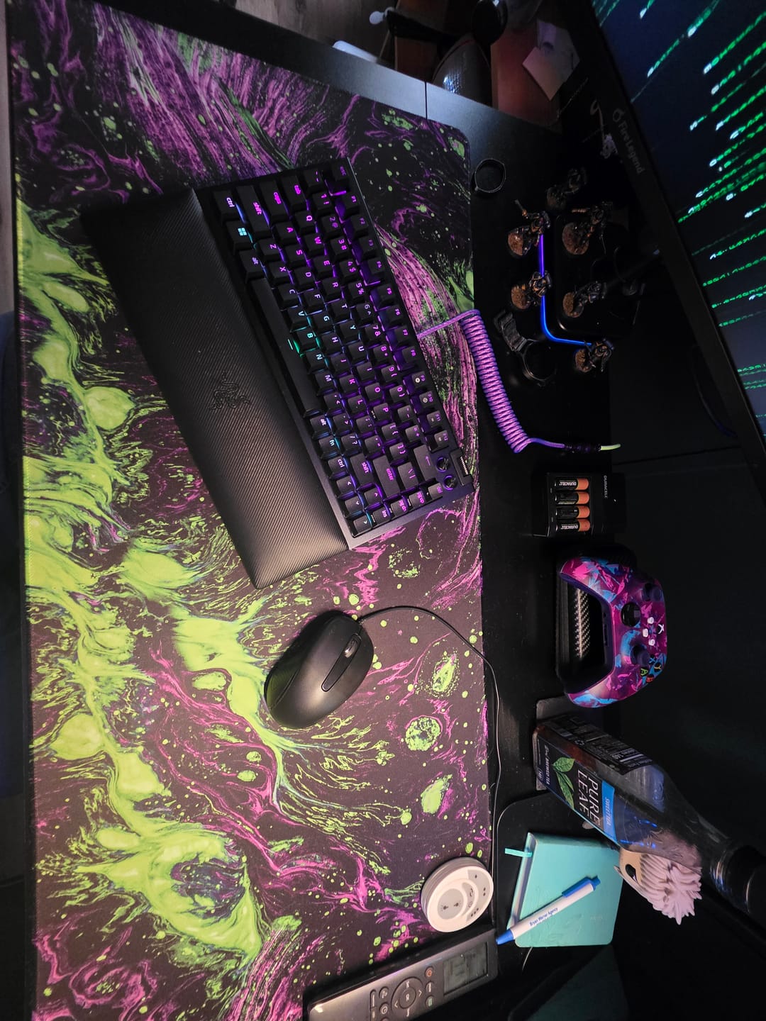 Customer photo review of Purple Green Lava Mousepad