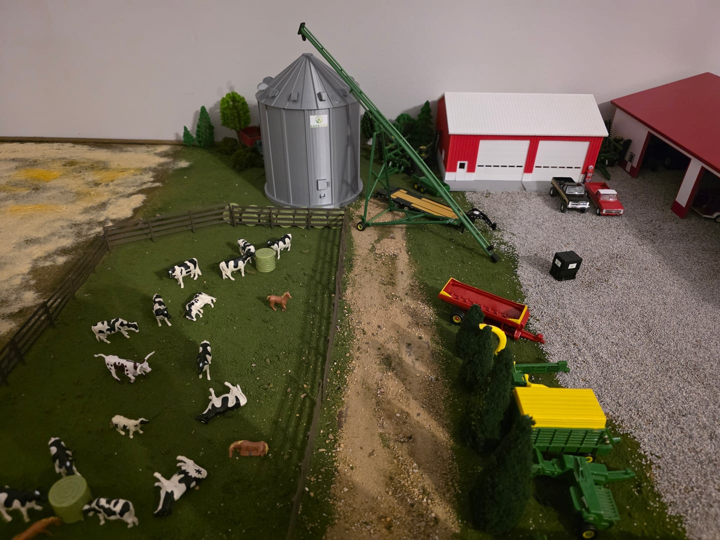 Customer photo review of Carpet Farmin’- Seed Box