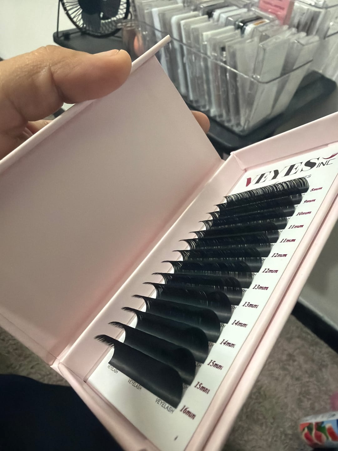 Customer photo review of VEYESINC Cashmere Luxe Lashes 0.05mm