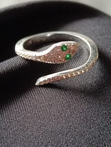 Customer photo review of Anillo Serpiente Zirconia Plata Ley 925