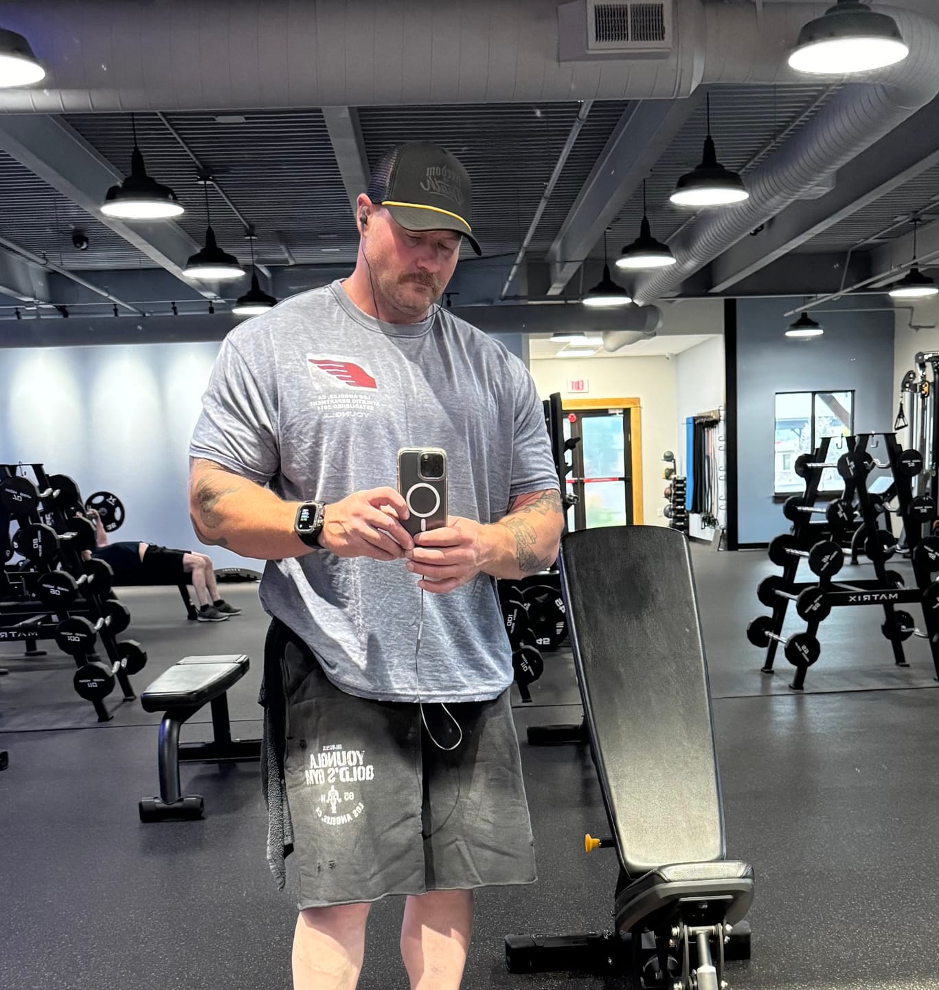 Customer photo review of 1014 - Gold's Iron Legacy Shorts