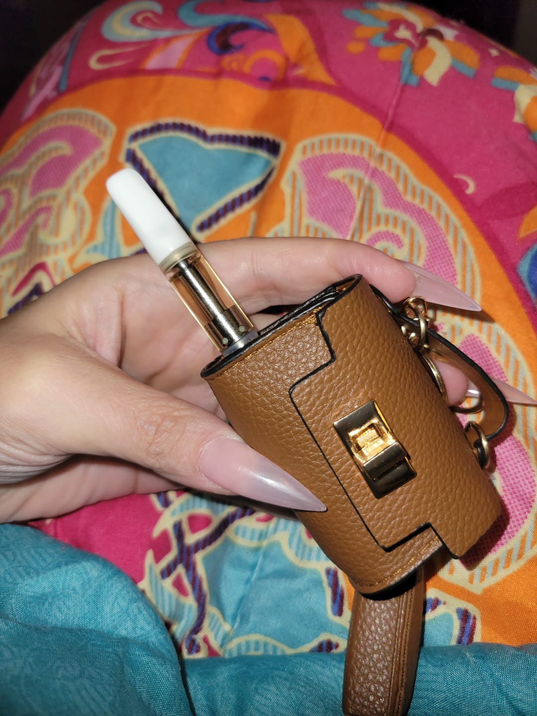Customer photo review of Purse 510 Cart Battery - Pursejamin by Smyle Labs