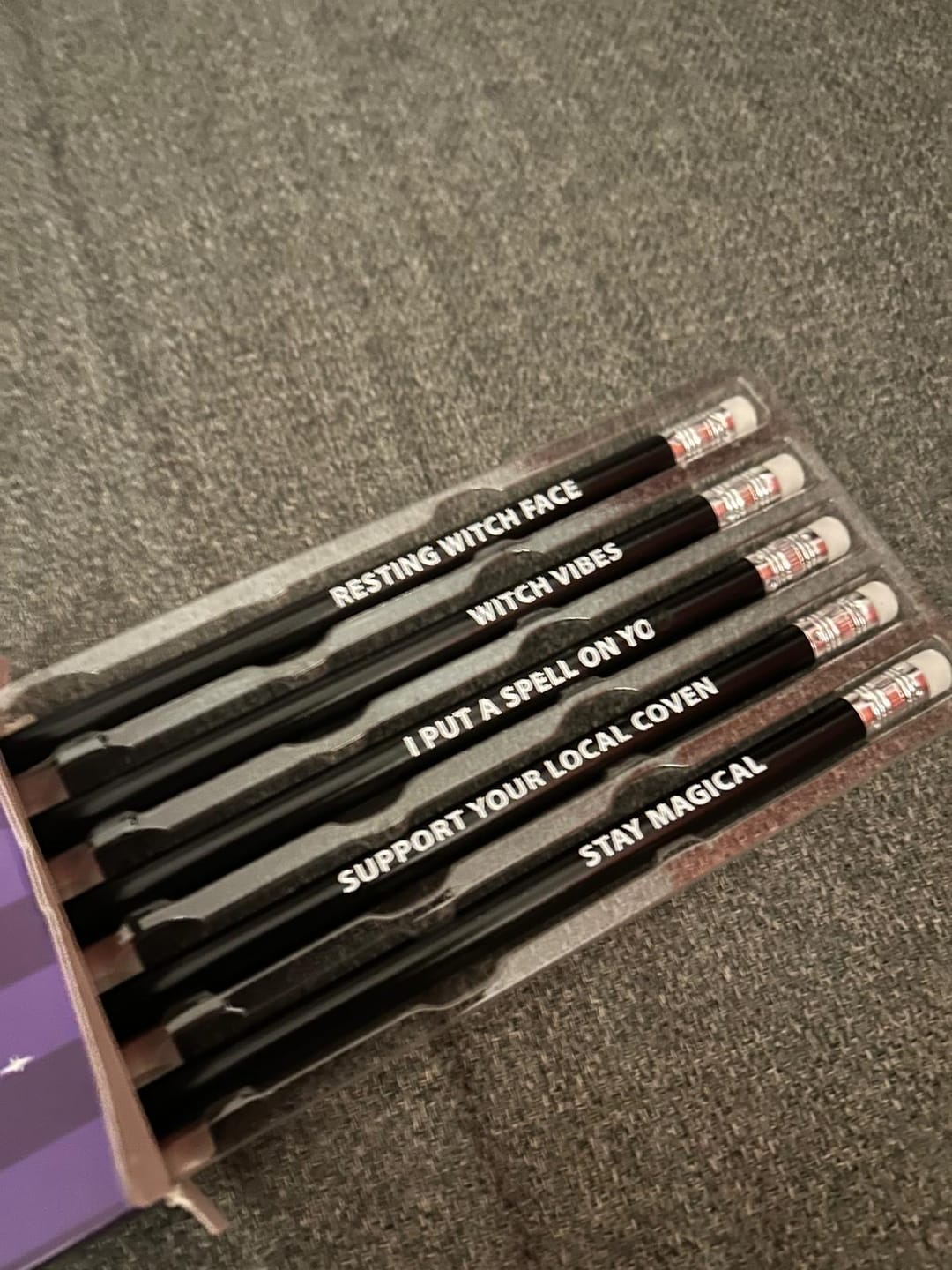 Customer photo review of Bleistifte mit Witchy-Sprüchen – 5er Set für Notizen & Journaling