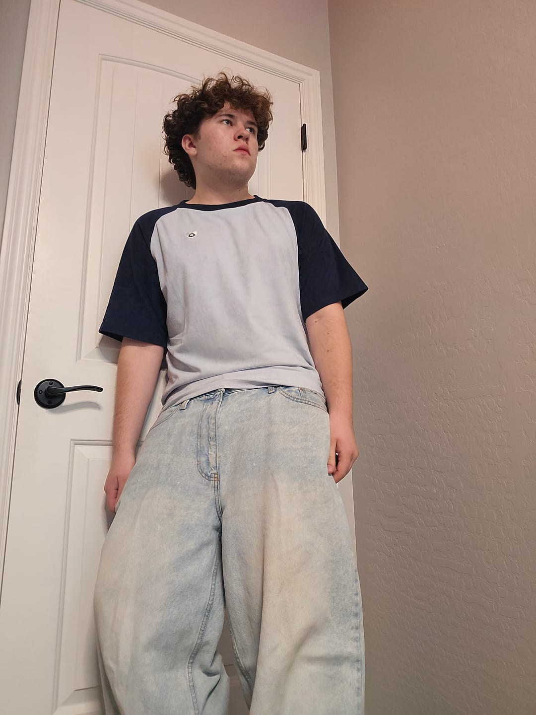 Customer photo review of Aelfric Eden Raglan Sleeve Tee