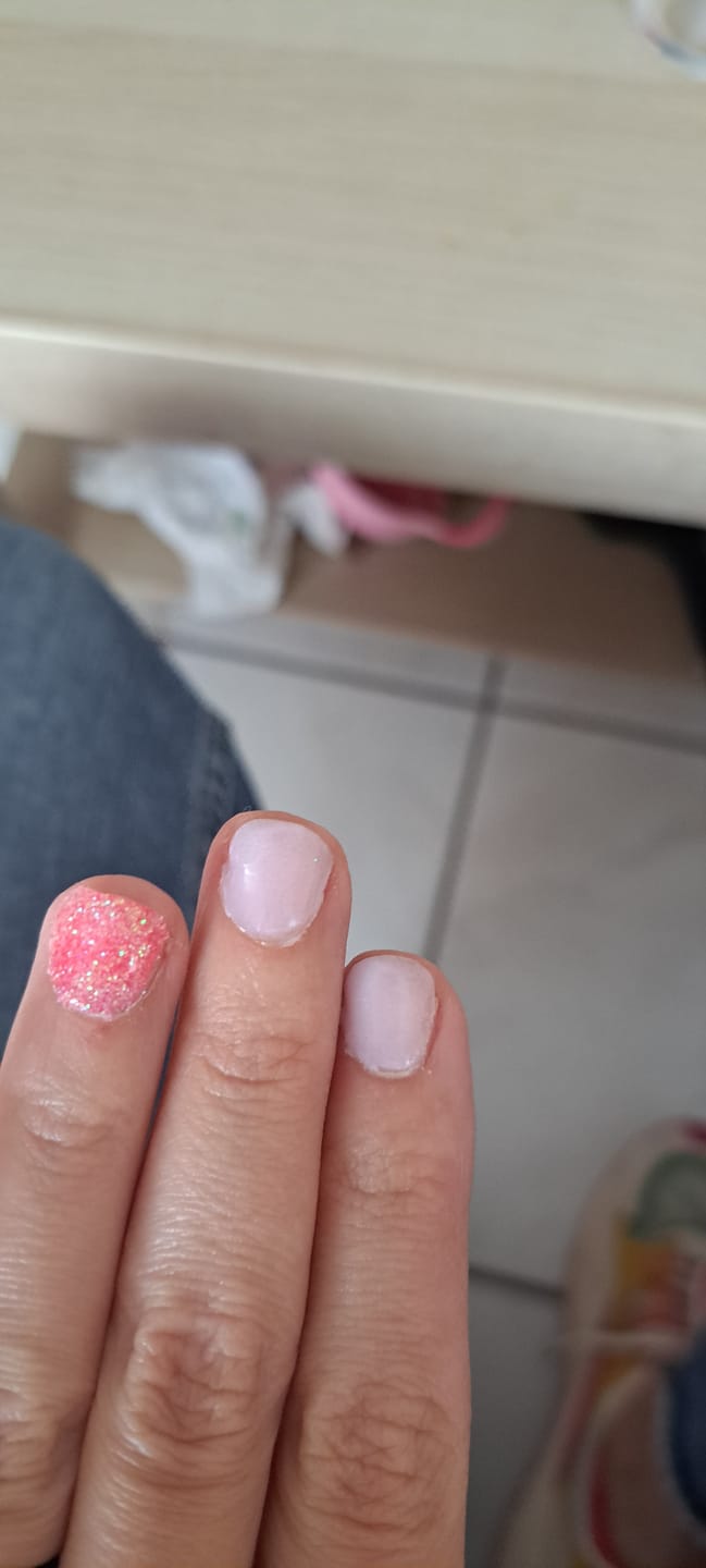 Customer photo review of Nude Beige Dipping Powder