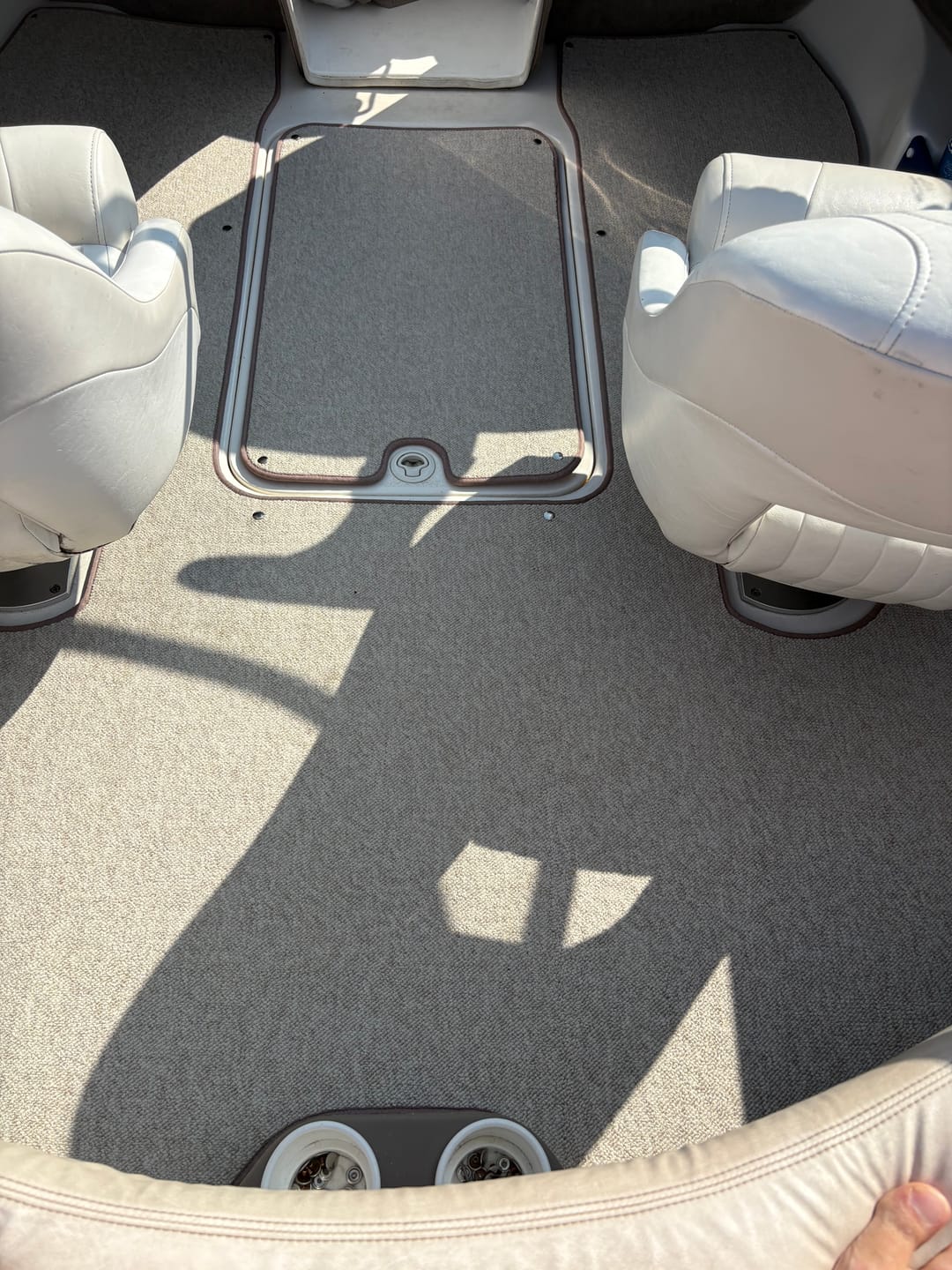 Customer photo review of 2005 Glastron SX 175 Snap in Boat Carpet