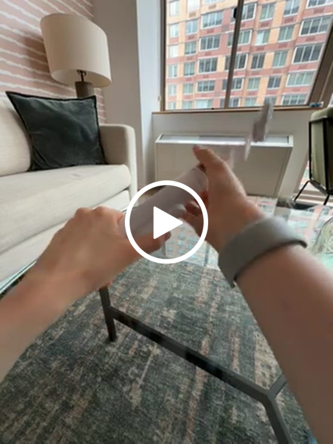 Customer video review of Ulanzi TT88 4-in-1 Mode MagSafe Overhead Selfie Stick T111