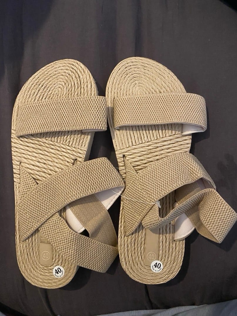 Customer photo review of Sandales compensées à brides élastiques
