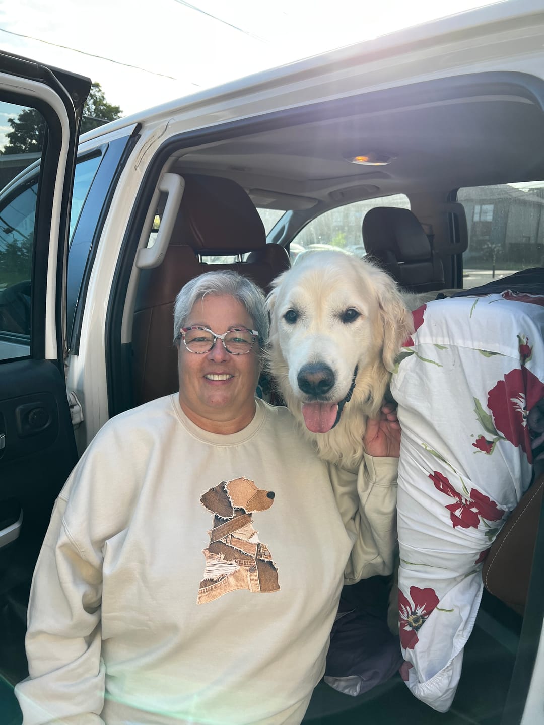 Customer photo review of Sweatshirt Chien Denim
