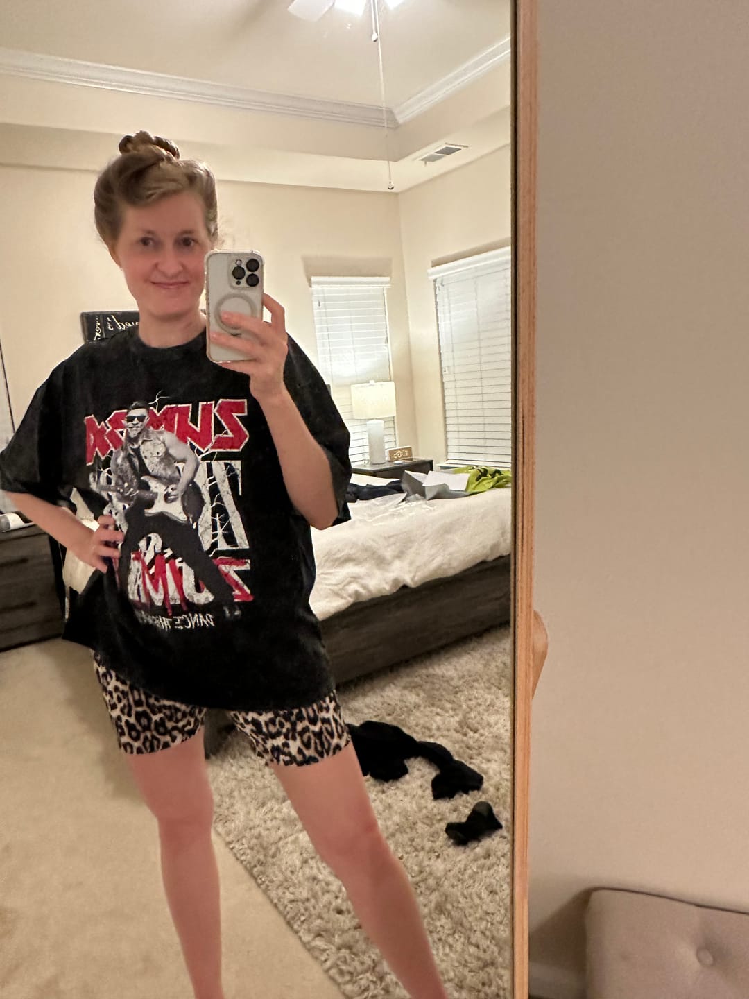 Customer photo review of Rock 'n' Roll Oversized Drop Shoulder Tee - Black