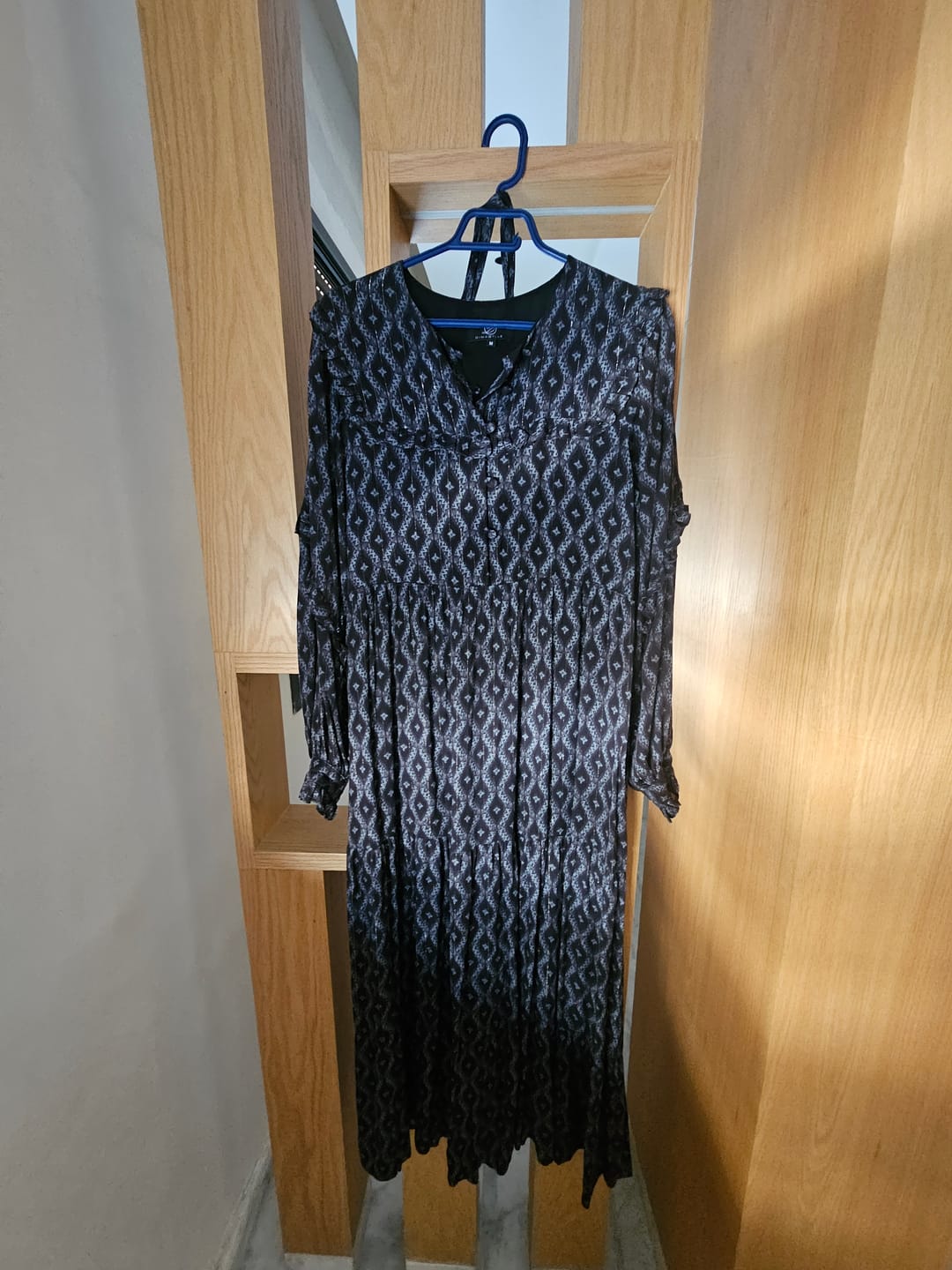 Customer photo review of Robe Élina – Gris Graphite