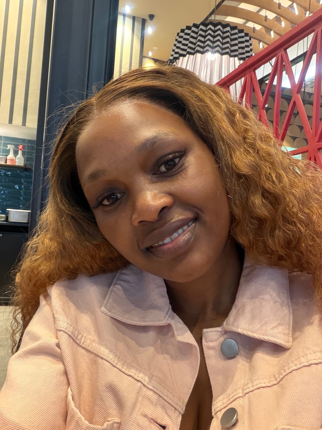 Customer photo review of Brazilian 13x4 Lace Frontal Wig Water Wave clr 430 22''