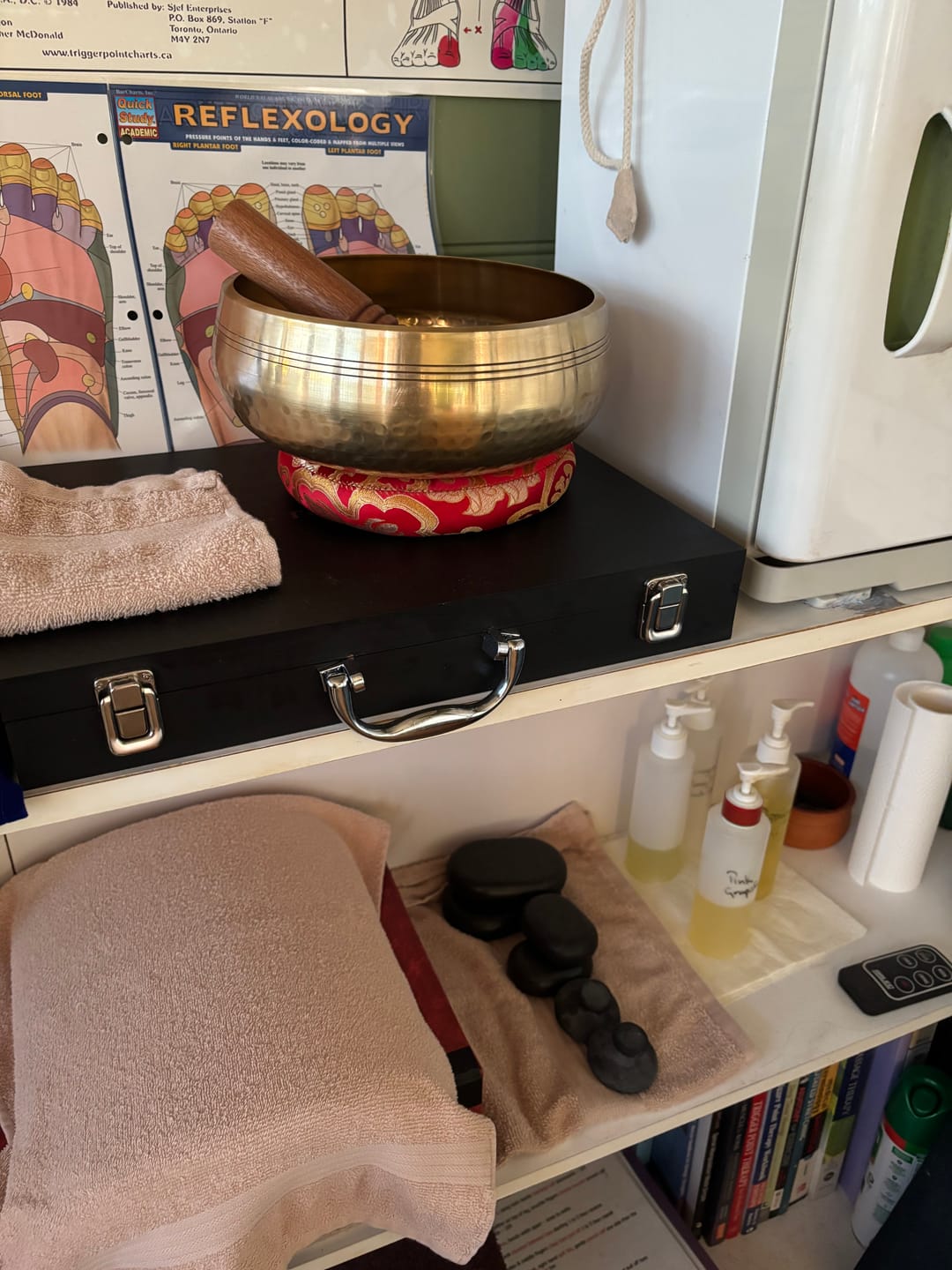 Customer photo review of Tibetan Singing Bowl Nepal Handmade Meditation 9.5cm-20cm