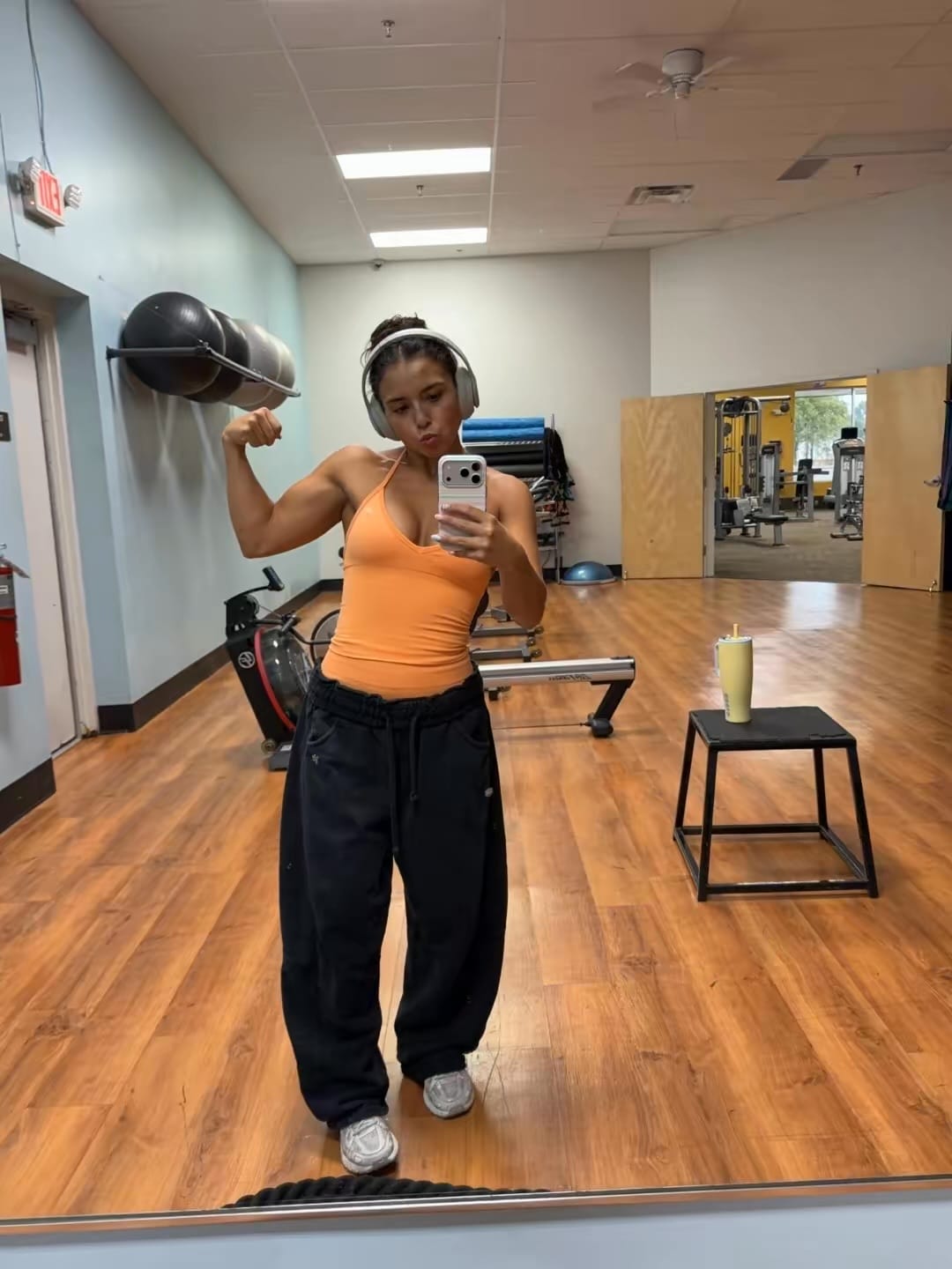 Customer photo review of W4347 Pulse Seamless Halter Tank