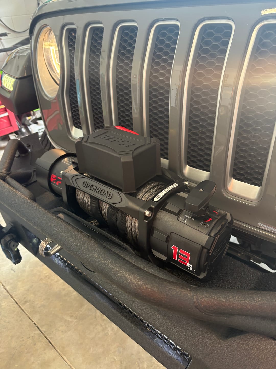 Customer photo review of OPENROAD 13,500lbs electric winch with Synthetic Rope - Panther Series 3S