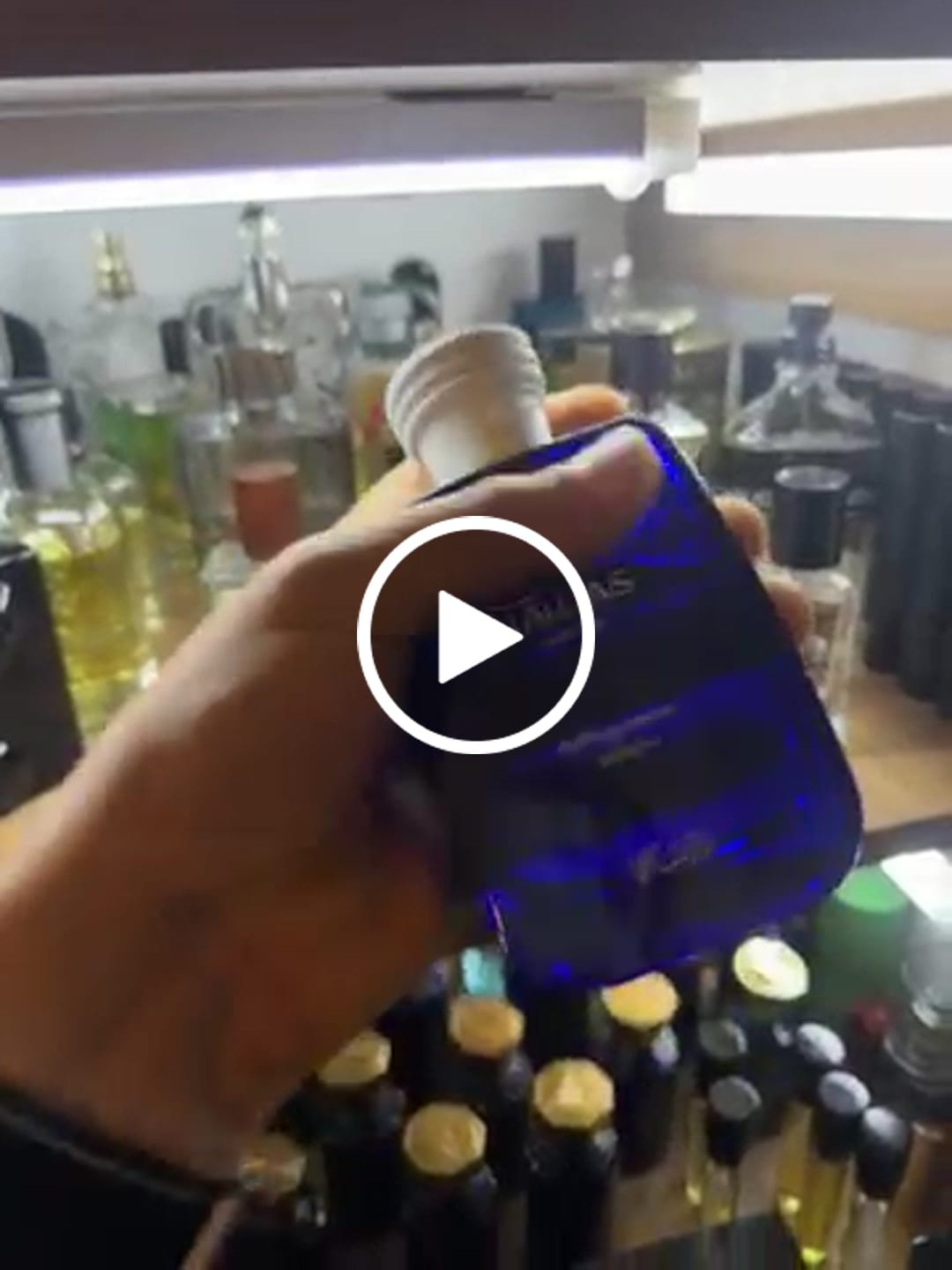 Customer video review of Perfume Hawas Sapphire de 100 ml EDP