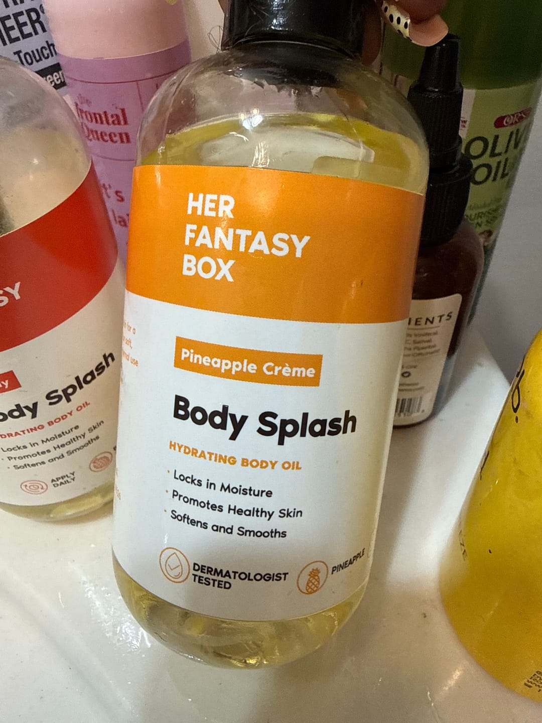 Customer photo review of Body Splash - Skin Smoothing Body Oil  (Pineapple Creme)