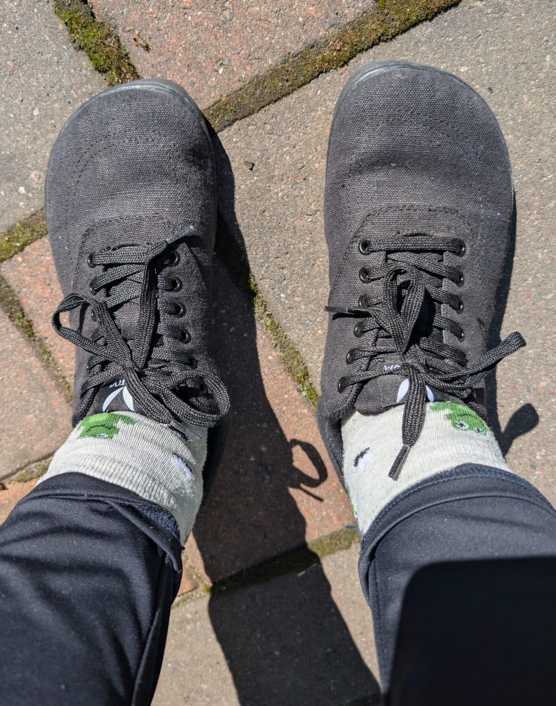 Customer photo review of Vaistoa Huoleton -paljasjalkasneakerit