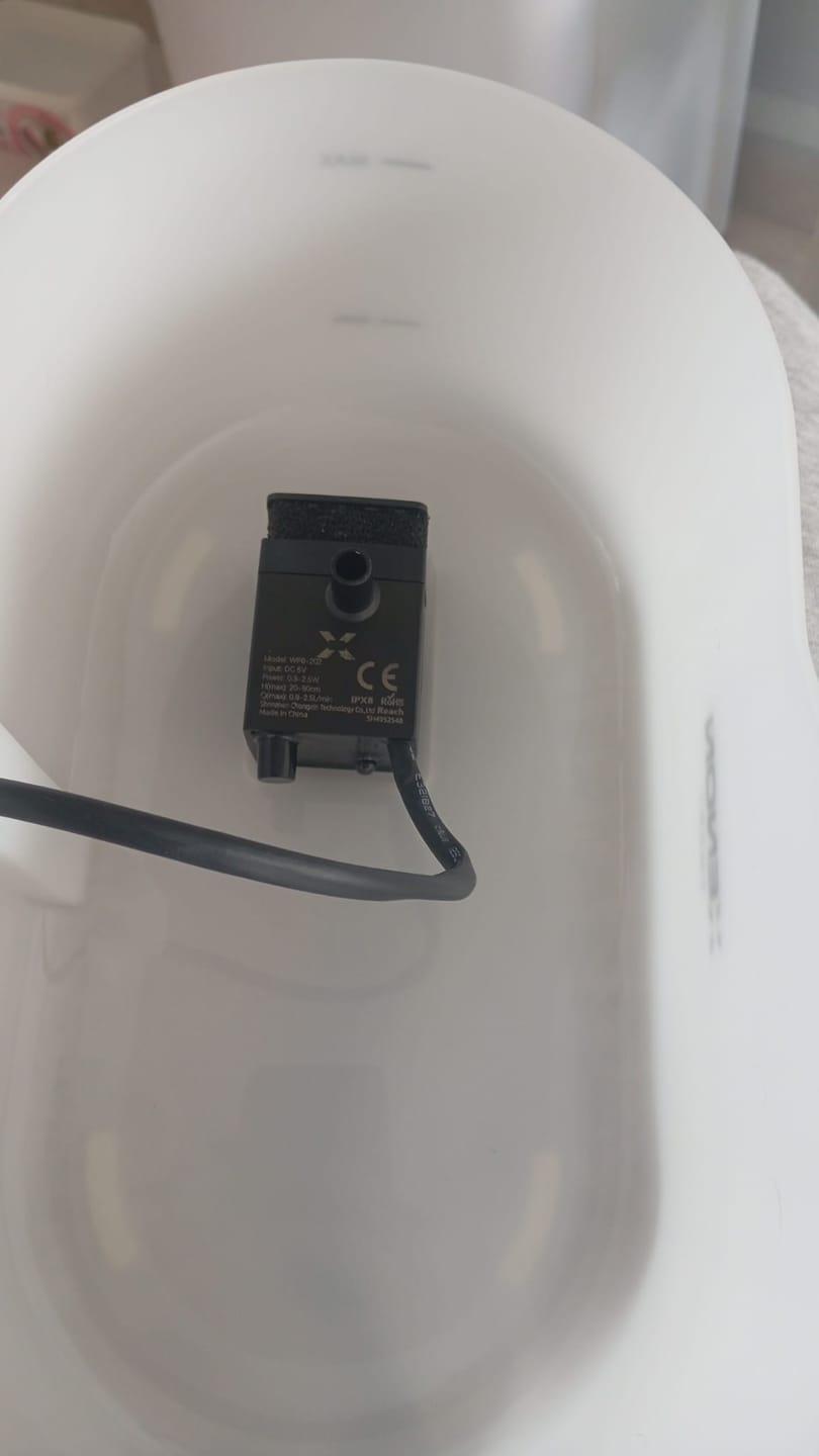 Customer photo review of Kedi Su Pınarı | Ultra Sessiz, Wifi, Akıllı, Otomatik, Su Çeşmesi (Şeffaf - X8650)
