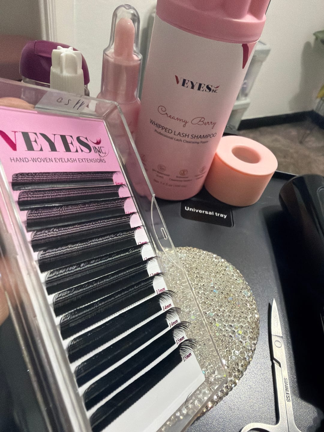 Customer photo review of U Shaped YY Lash Extensions