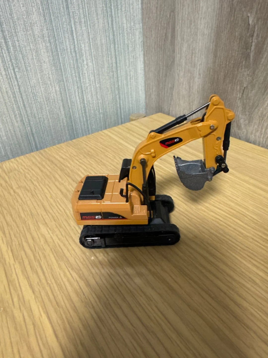 Customer photo review of NanoFleet Pro™ | 1:64 Die-Cast Engineering Desk Rig