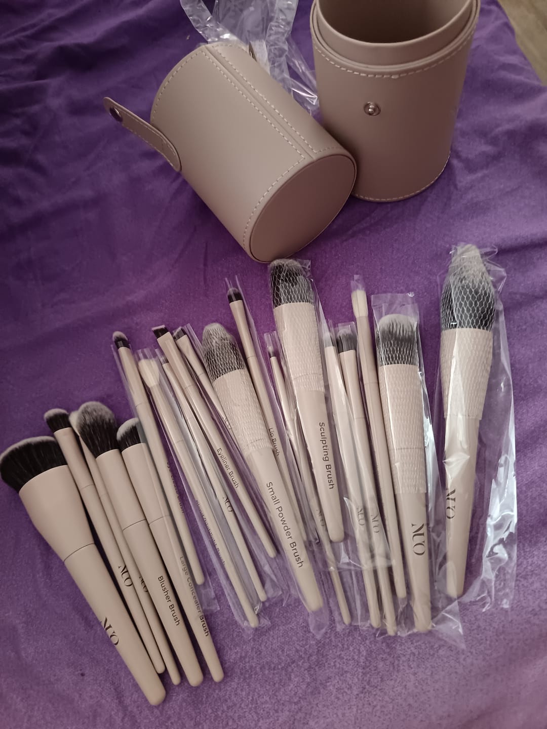 Customer photo review of Set de Pensule pentru Machiaj - Colectia Completa