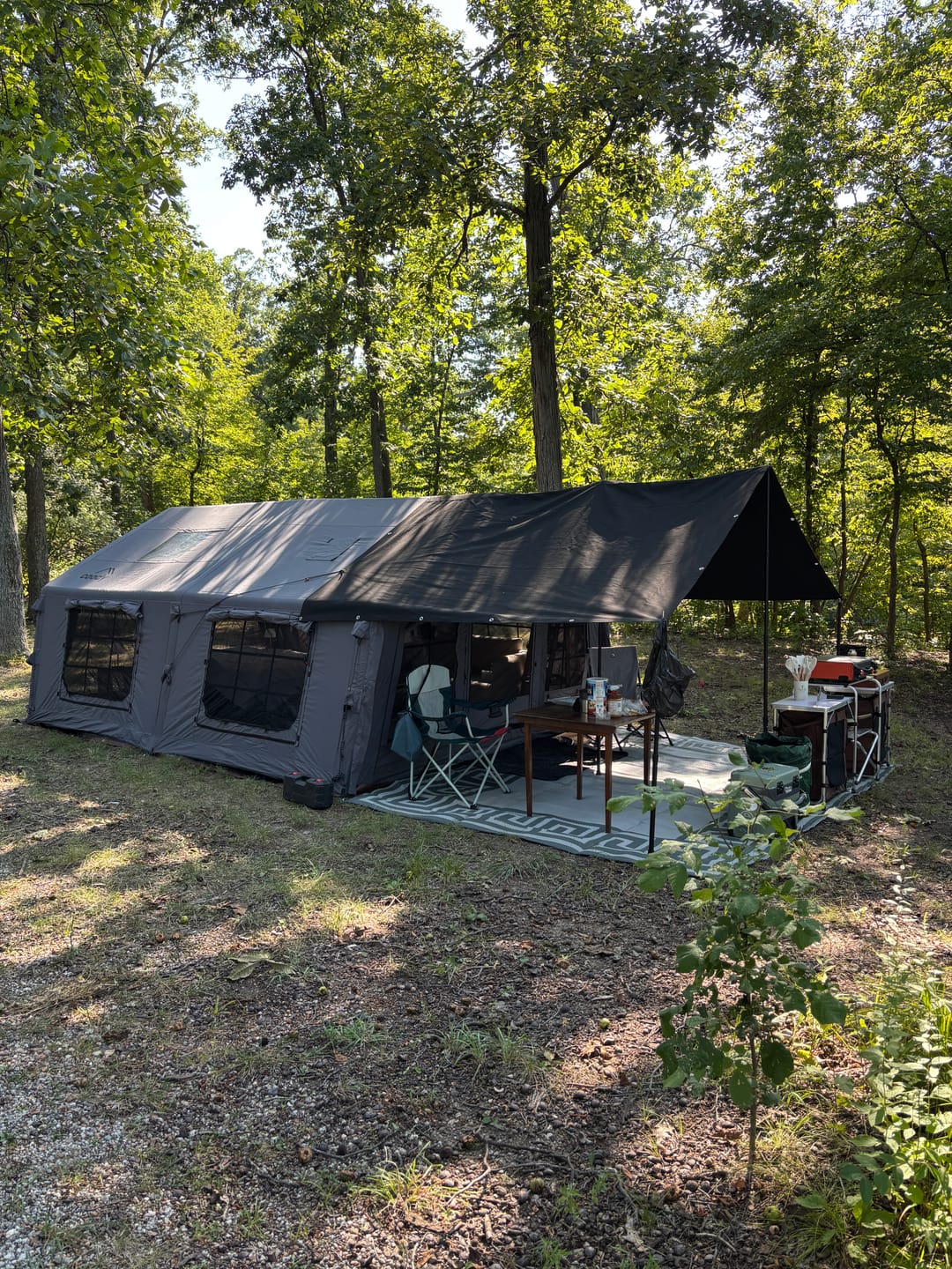 Customer photo review of Coody Familia AirTent 17.2 Gray Inflatable Tent House for Camping (2-10 Person)
