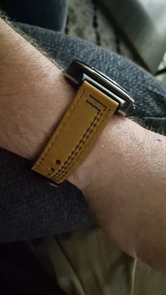 Customer photo review of Samsung Galaxy Leather Watch Band No Gap Replacement For Ultra/Ultra2