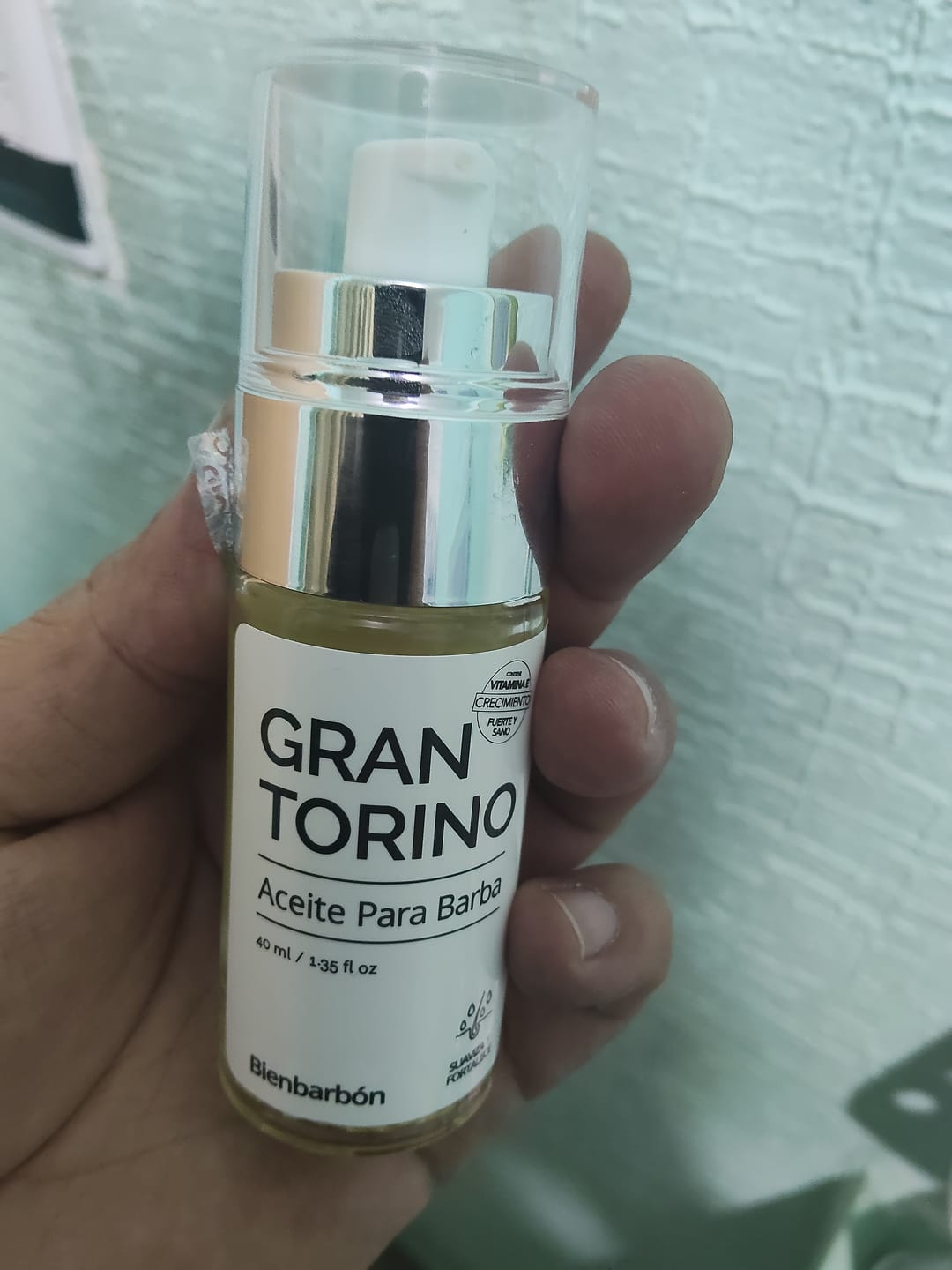 Customer photo review of 3 Aceites + 1 Shampoo Para Barba · Paquete 4 Piezas