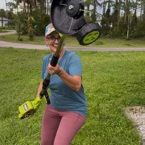 Customer photo review of 🌿⚡21V 3-in-1 Cordless String Trimmer, Edger & Mini Mower – 2 Batteries Included