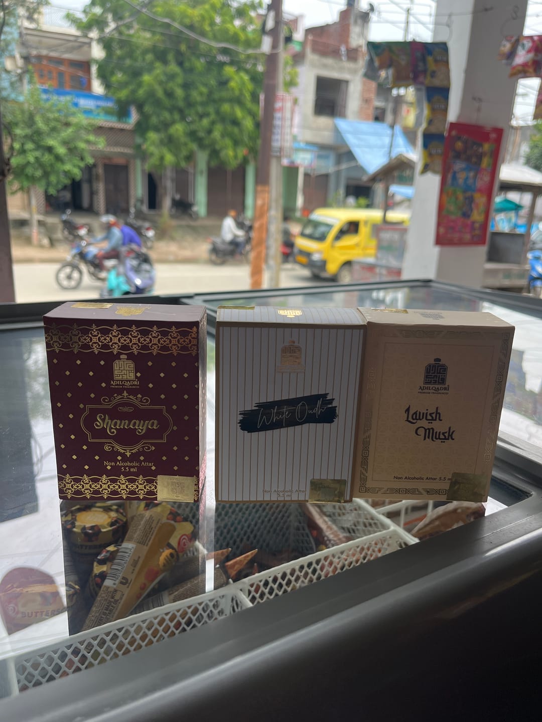Customer photo review of Lavish Musk Luxury Attar Perfume