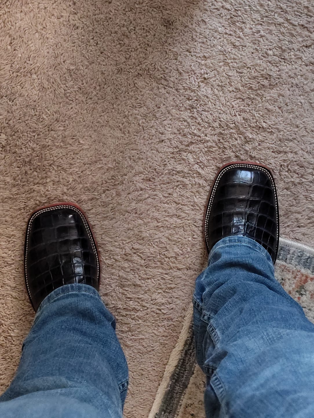 Customer photo review of Black American Gator Belly Leather Boots - Square Yoe