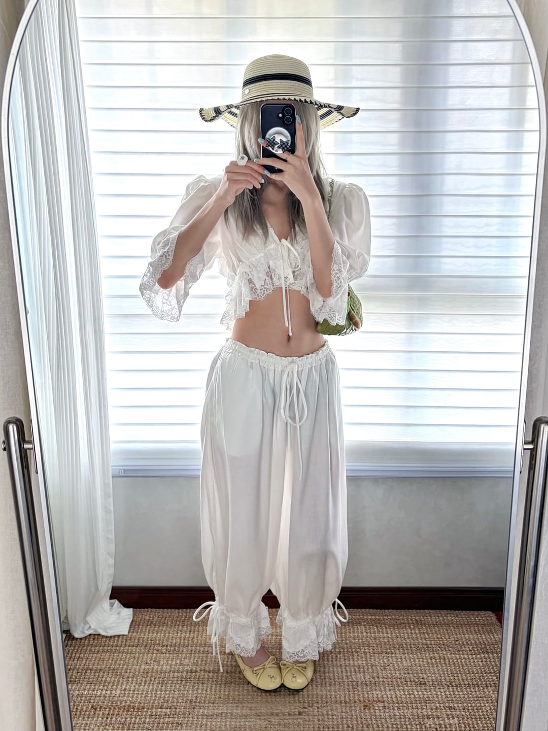 Customer photo review of ROVENTE Romantic Lace-Trim Tie-Front Cropped Blouse